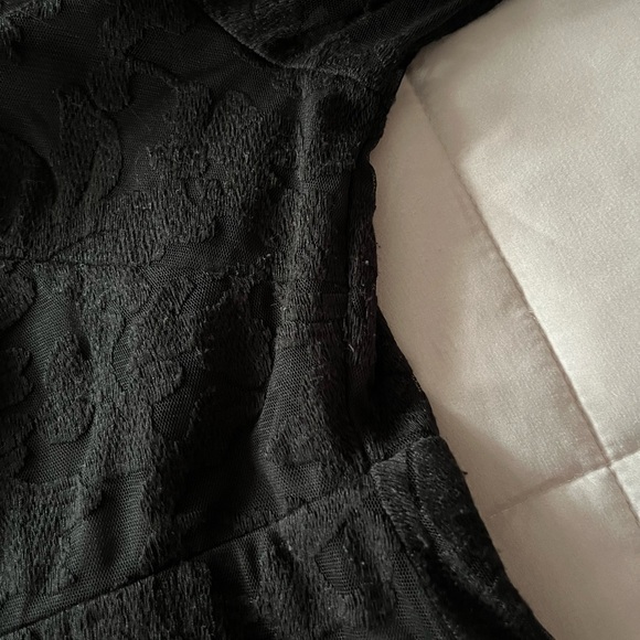 Roaman's Black Lace Blouse | 16 - Picture 10 of 12